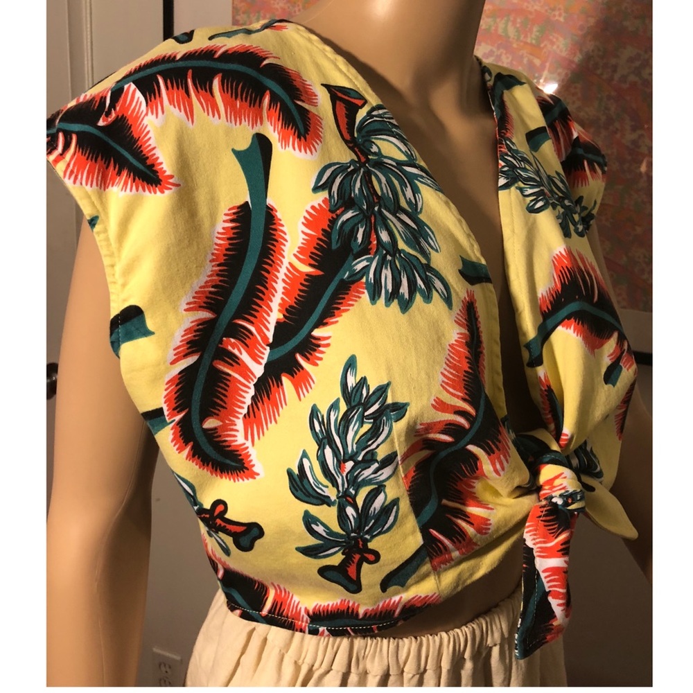 HP 1/29🎉 Vintage Banana Palm Tie Front Top